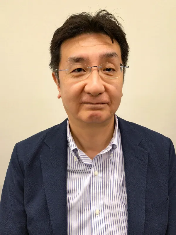 会長 坂井俊之